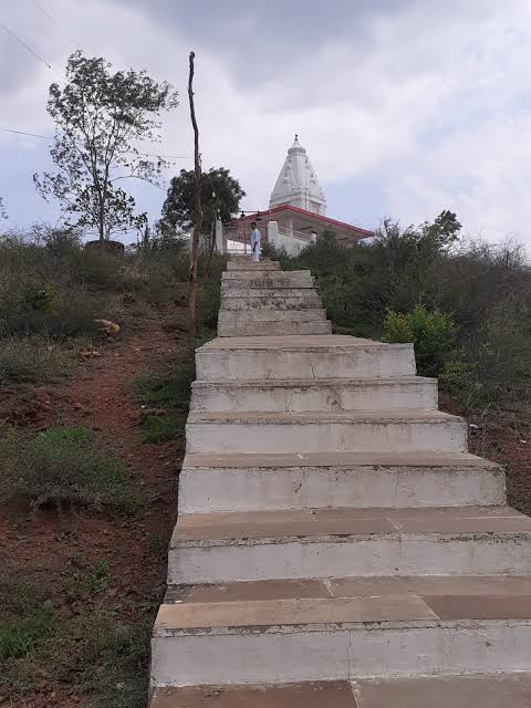 Shri Girgaon Wale Mahadev (Magistrate Mahadev) photo 4